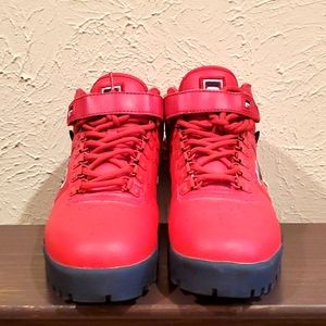 Men's FILA, Size 9.5, Red Sneakers